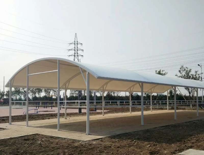 北京膜結(jié)構(gòu)看臺(tái)雨棚.jpg 北京膜結(jié)構(gòu)看臺(tái)雨棚.jpg